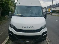 Gebraucht Iveco Daily 156 PS (114 kW) 2015 Weiß Van / Kleinbus