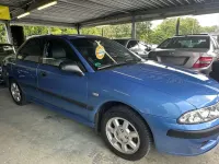 Gebraucht Mitsubishi Carisma 125 PS (91 kW) 1999 Blau Limousine