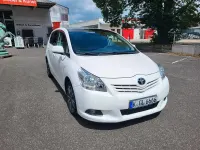 Gebraucht Toyota Verso 126 PS (92 kW) 2011 Weiß Van / Kleinbus