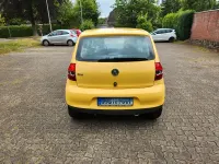 Gebraucht VW Fox 54 PS (39 kW) 2006 Gelb Kleinwagen