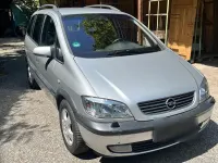 Gebraucht Opel Zafira Comfort 147 PS (108 kW) 2001 Silber Van / Kleinbus