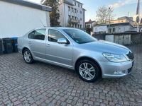 Gebraucht Skoda Octavia 122 PS (89 kW) 2009 Silber Limousine
