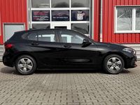 Gebraucht BMW 118 Advantage 136 PS (100 kW) 2023 Schwarz Kleinwagen