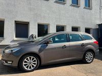 Gebraucht Ford Focus Titanium 120 PS (88 kW) 2016 Braun Kombi