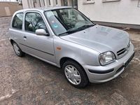 Gebraucht Nissan Micra 55 PS (40 kW) 2000 Silber Kleinwagen