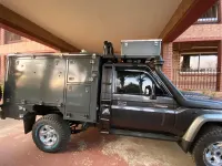Gebraucht Toyota Land Cruiser 210 PS (154 kW) 2023 Grau Van / Kleinbus