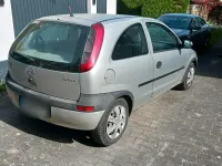 Używany Opel Corsa 75 KM (55 kW) 2001 Srebrny Hatchback