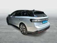 Neu VW ID.7 Pro 210 kW (286 PS) 2025 Scale silver metallic Kombi