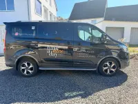 Gebraucht Ford Tourneo Active 150 PS (110 kW) 2022 Schwarz Van / Kleinbus