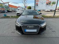 Gebraucht Audi A4 Attraction 120 PS (88 kW) 2012 Schwarz Limousine