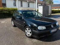 Gebraucht VW Golf 101 PS (74 kW) 2002 Schwarz Coupé