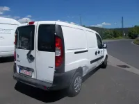 Gebraucht Fiat Doblò 75 PS (55 kW) 2009 Weiß Van / Kleinbus