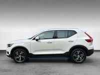 Gebraucht Volvo XC40 Momentum 197 PS (144 kW) 2022 Ice white SUV