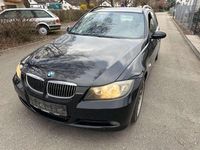 Gebraucht BMW 320 163 PS (119 kW) 2006 Black sapphire metallic Kombi