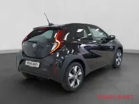 Neu Toyota Aygo X Active 116 PS (85 kW) 2026 Schwarz SUV