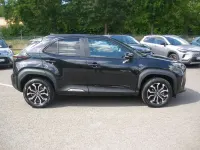 Gebraucht Toyota Yaris Cross 131 PS (96 kW) 2025 Schwarz SUV
