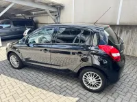 Gebraucht Hyundai i20 Edition 86 PS (63 kW) 2012 Schwarz Kleinwagen
