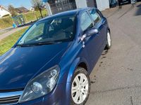 Gebraucht Opel Astra 140 PS (102 kW) 2007 Blau Limousine