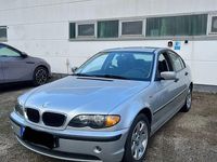 Gebraucht BMW 318 143 PS (105 kW) 2002 Silber Limousine