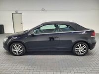 Gebraucht VW Golf Cabriolet Karmann 122 PS (89 kW) 2013 Schwarz (tiefschwarzmet.) Cabrio