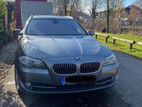 Gebraucht BMW 530 245 PS (180 kW) 2011 Grau Kombi