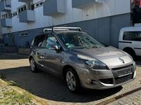 Gebraucht Renault Scénic III Dynamique 131 PS (96 kW) 2011 Grau Van / Kleinbus