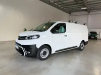 Gebraucht Toyota Proace 122 PS (89 kW) 2020 Weiß Van / Kleinbus