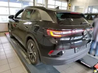 Gebraucht VW ID.4 Pro 210 kW (286 PS) 2024 Schwarz SUV