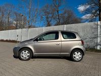 Gebraucht Toyota Yaris 65 PS (47 kW) 2004 Grau Kleinwagen