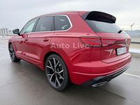 Gebraucht VW Touareg R-line 286 PS (210 kW) 2024 Rot SUV