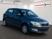 Gebraucht Skoda Fabia Ambition 60 PS (44 kW) 2012 Grau Limousine