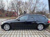 Usata BMW 320 177 CV (130 kW) 2008 Nero Station wagon