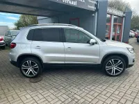 Gebraucht VW Tiguan Sportline 177 PS (130 kW) 2014 Silber SUV