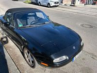 Second-hand Mazda MX5 120 CP (88 kW) 1993 Negru Cabrio