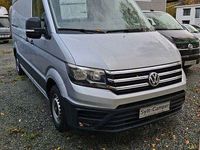Gebraucht VW Crafter Trendline 140 PS (102 kW) 2022 Silber Van