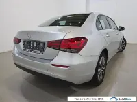 Gebraucht Mercedes A180 116 PS (85 kW) 2020 Silber Limousine