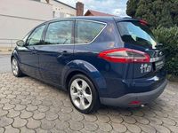 Gebraucht Ford S-MAX Titanium 163 PS (119 kW) 2012 Blau Van / Kleinbus