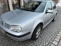Second-hand VW Golf IV 75 CP (55 kW) 2000 Gri Berlinǎ