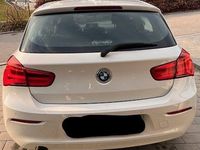 Gebraucht BMW 116 Advantage 109 PS (80 kW) 2016 Weiß Kleinwagen
