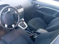 Gebraucht Ford Mondeo 128 PS (94 kW) 2004 Silber Kombi