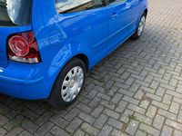 Gebraucht VW Polo 64 PS (47 kW) 2006 Blau Kleinwagen