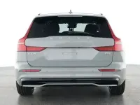 Gebraucht Volvo V60 Plus 197 PS (144 kW) 2025 Grau Kombi