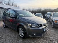 Gebraucht VW Touran 177 PS (130 kW) 2015 Grau Van / Kleinbus