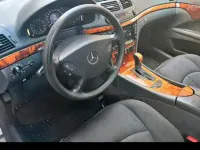 Gebraucht Mercedes E220 150 PS (110 kW) 2003 Silber Limousine