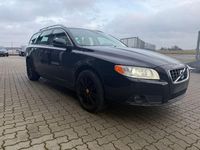 Gebraucht Volvo V70 Summum 179 PS (131 kW) 2011 Schwarz Kombi
