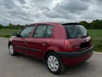 Gebraucht Renault Clio 98 PS (72 kW) 2002 Rot Kleinwagen