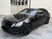 Gebraucht Mercedes E500 555 PS (408 kW) 2012 Schwarz Limousine