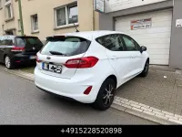 Gebraucht Ford Fiesta Trend 71 PS (52 kW) 2020 Weiß Kleinwagen