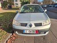 Gebraucht Renault Mégane II Authentique 113 PS (83 kW) 2004 Silber Limousine