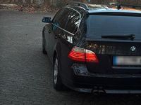 Gebraucht BMW 525 197 PS (144 kW) 2008 Schwarz Kombi